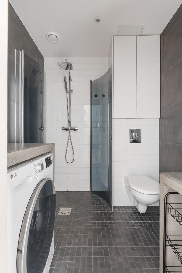 Wehost Fabulous 2Br In Prestigious Punavuori @Iso Roobertinkatu 26 Helsinki Exterior photo